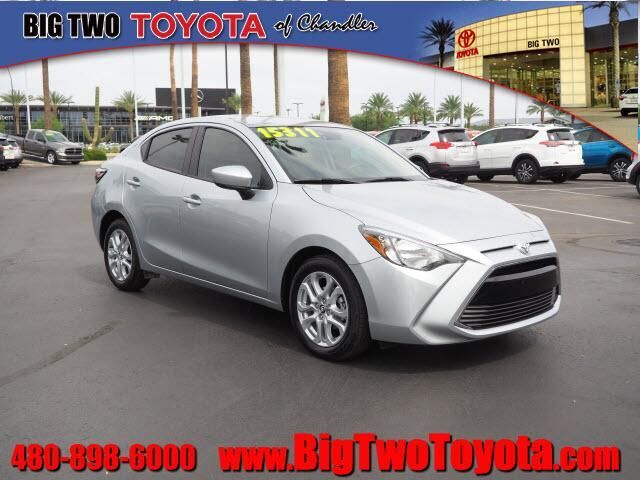 2017 TOYOTA Yaris