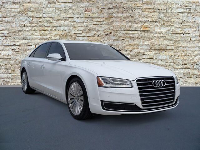 2015 AUDI A8