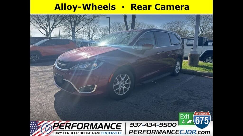 2017 CHRYSLER Pacifica