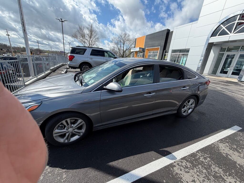 2019 HYUNDAI Sonata