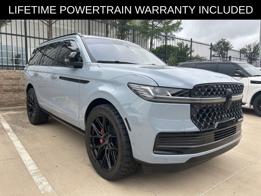 2025 LINCOLN Navigator