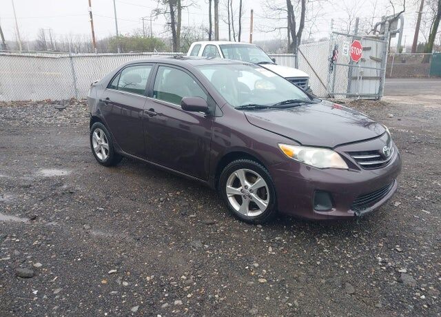 2013 TOYOTA Corolla