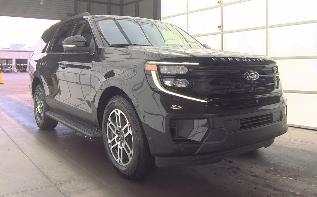 2025 FORD Expedition