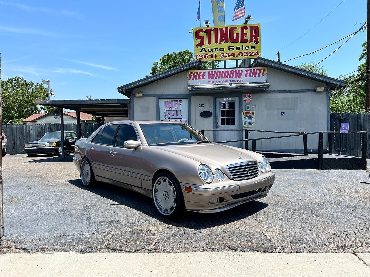 2000 MERCEDES-BENZ E-Class