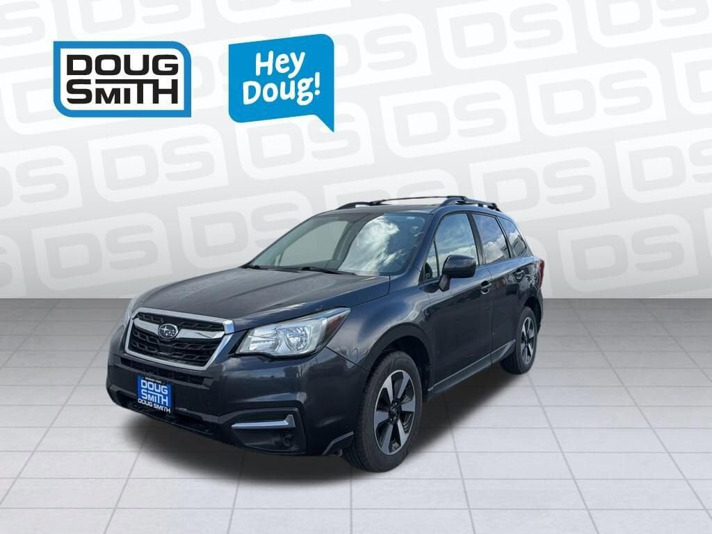 2017 SUBARU Forester
