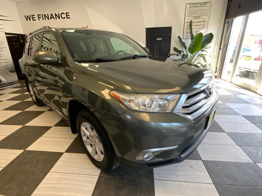 2013 TOYOTA Highlander