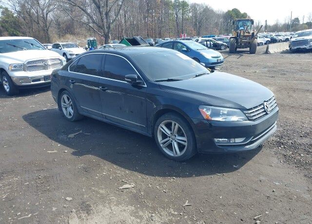 2015 VOLKSWAGEN Passat