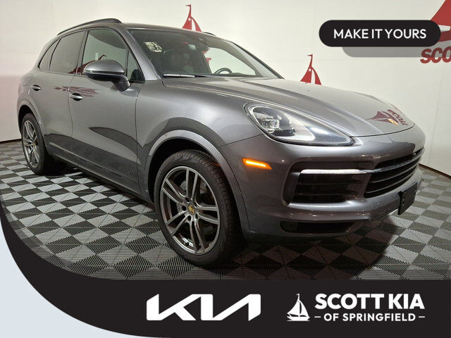 2023 PORSCHE Cayenne