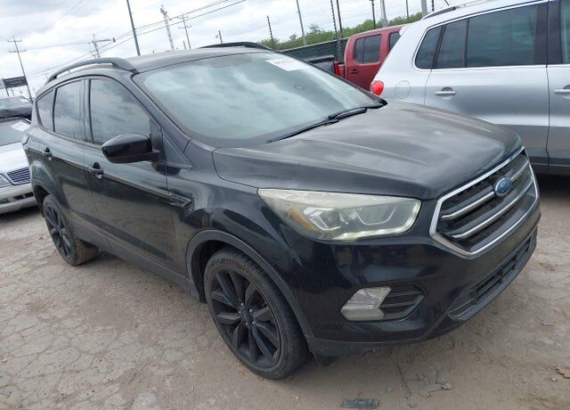 2017 FORD Escape