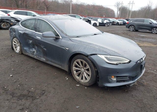 2019 TESLA Model S