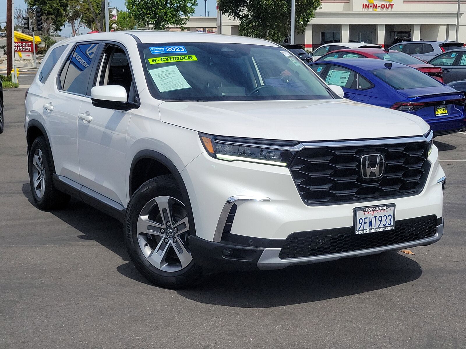 2023 HONDA Pilot