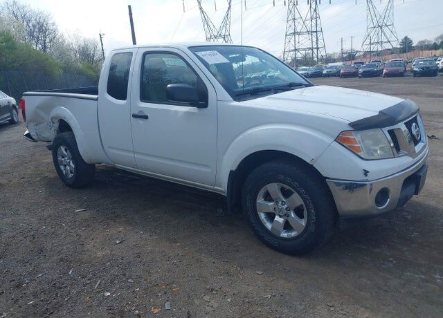 2011 NISSAN Frontier