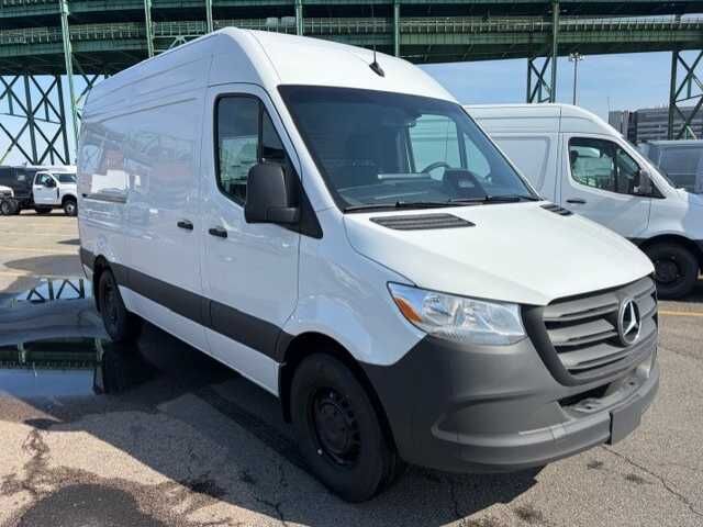 2026 MERCEDES-BENZ Sprinter