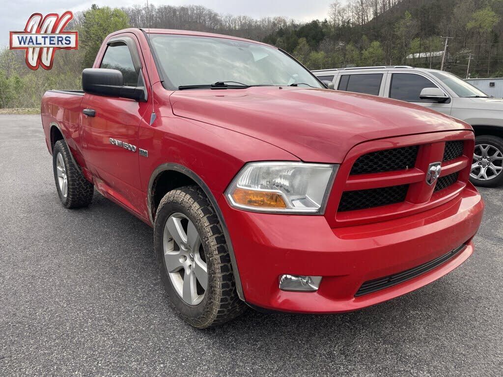 2011 DODGE Ram