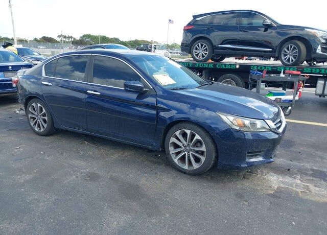 2015 HONDA Accord