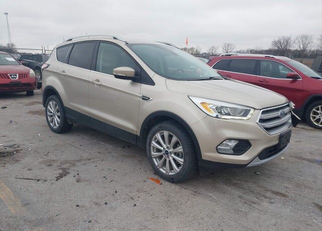 2017 FORD Escape