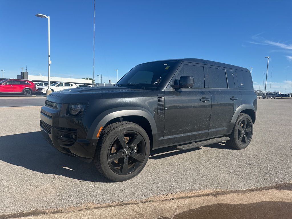 2023 LAND ROVER Defender