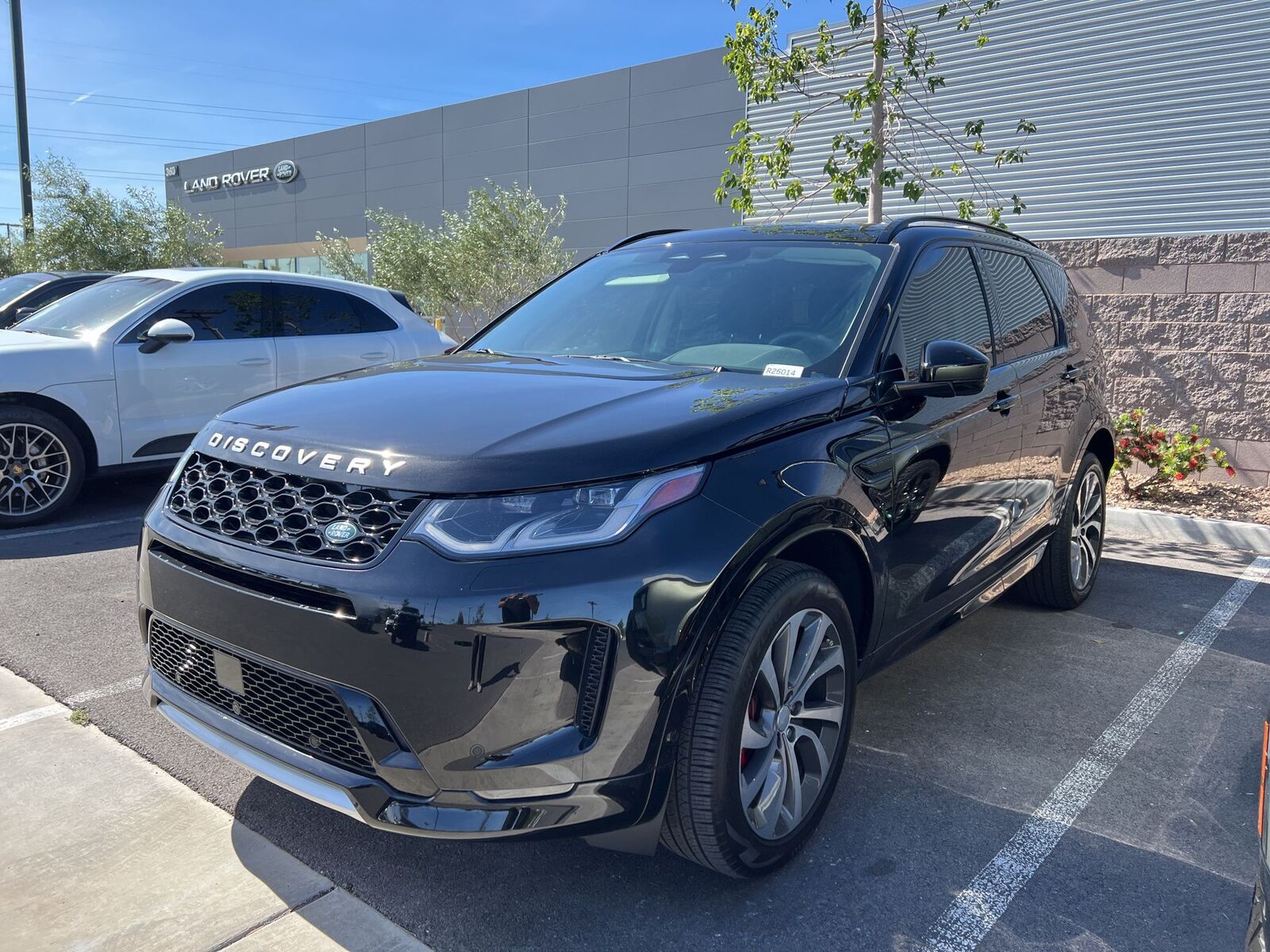 2025 LAND ROVER Discovery Sport