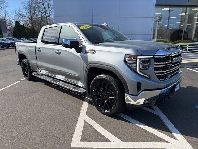 2024 GMC Sierra