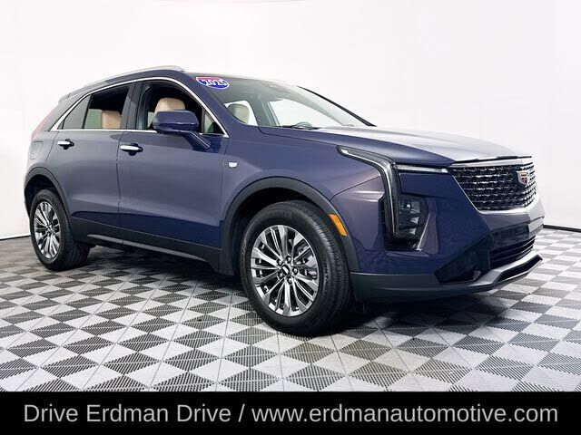 2025 CADILLAC XT4
