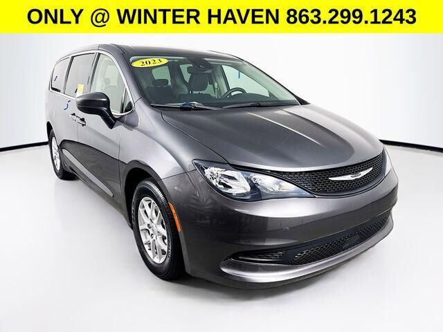 2023 CHRYSLER Voyager