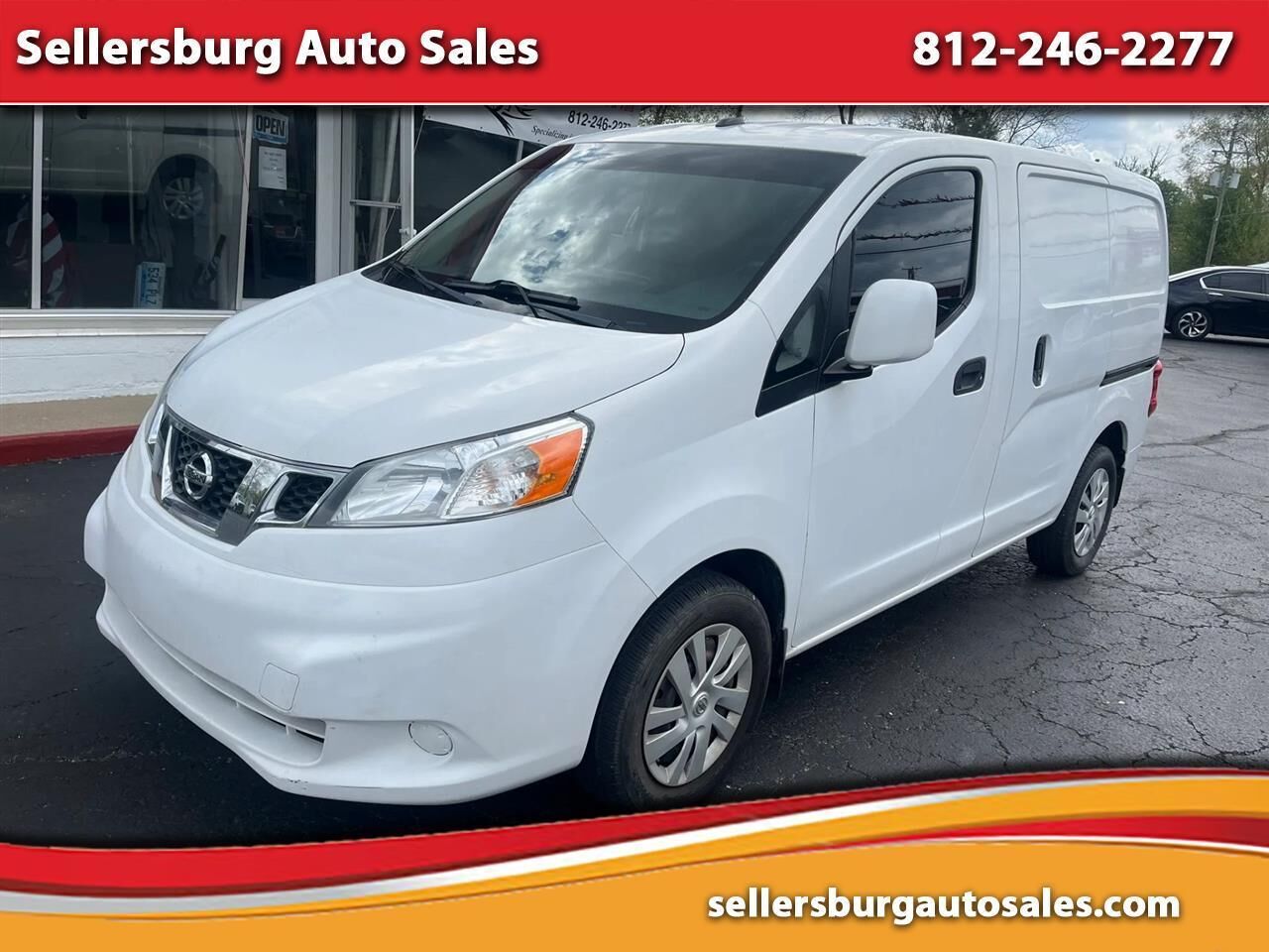 2014 NISSAN NV200