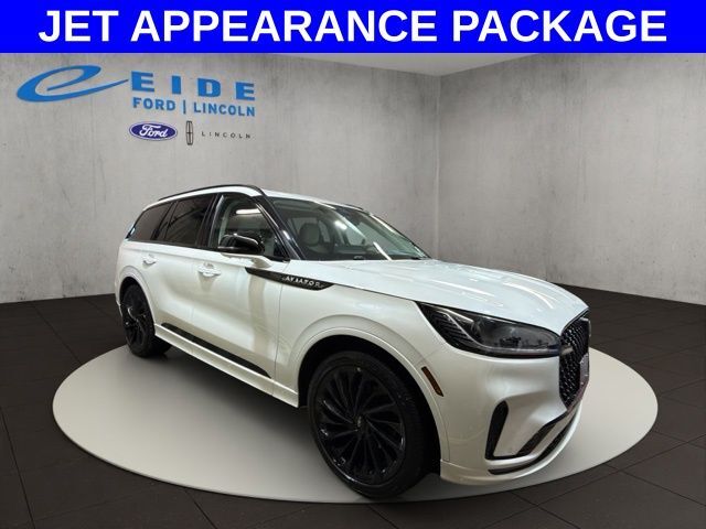 2026 LINCOLN Aviator