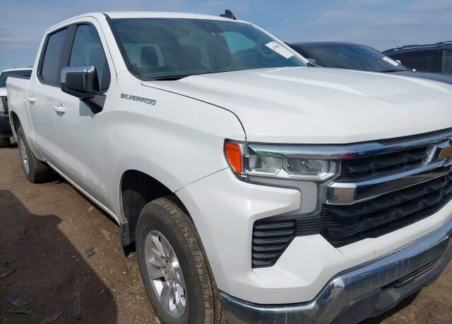 2025 CHEVROLET Silverado