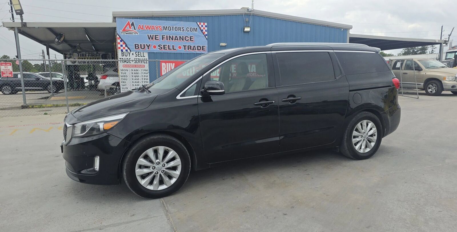 2017 KIA Sedona