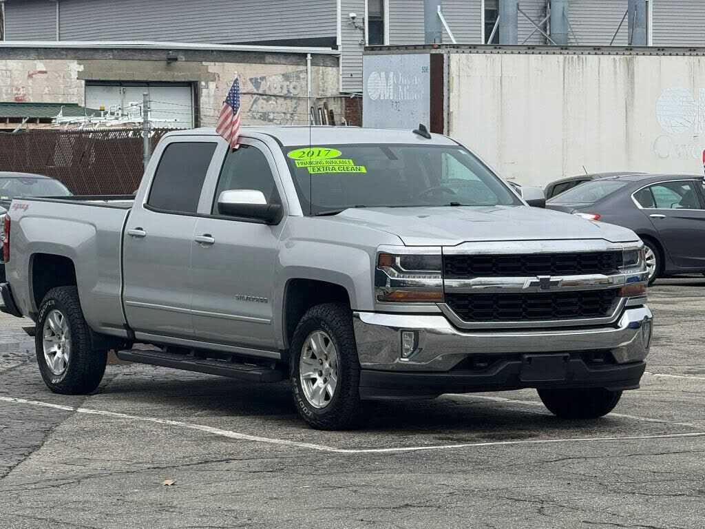 2017 CHEVROLET Silverado