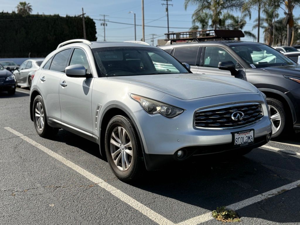 2010 INFINITI FX35