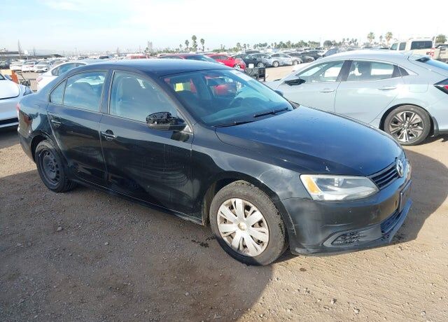 2012 VOLKSWAGEN Jetta