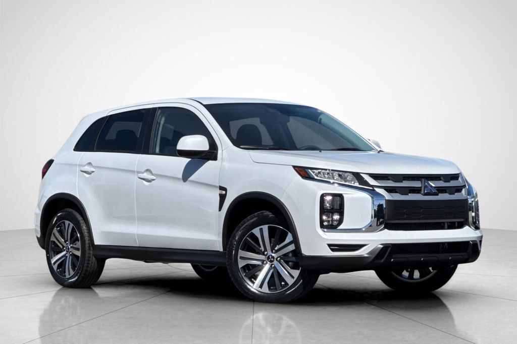 2026 MITSUBISHI Outlander Sport