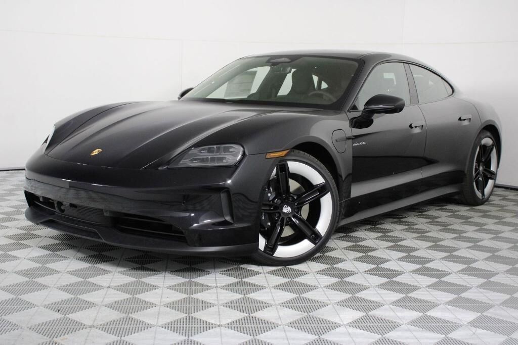 2026 PORSCHE Taycan