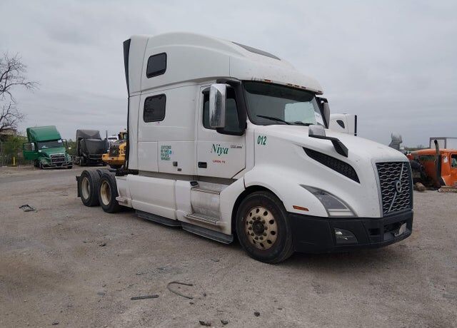2019 VOLVO TRUCK VNL