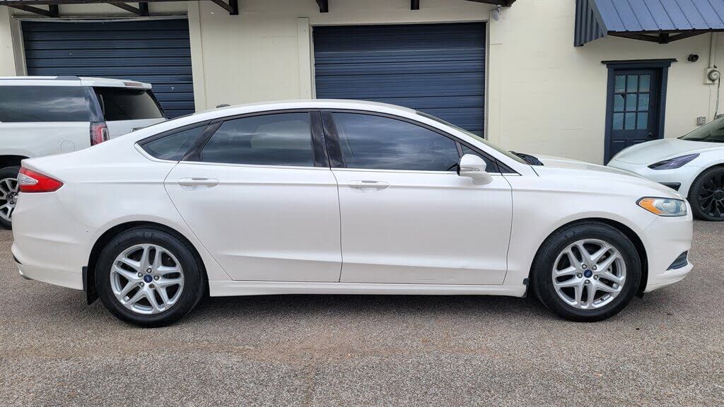 2014 FORD Fusion