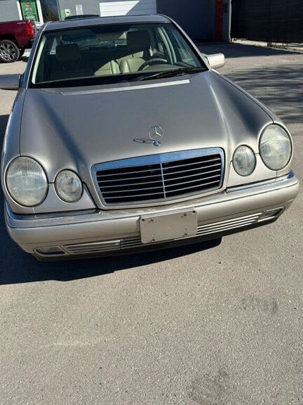 1999 MERCEDES-BENZ E-Class