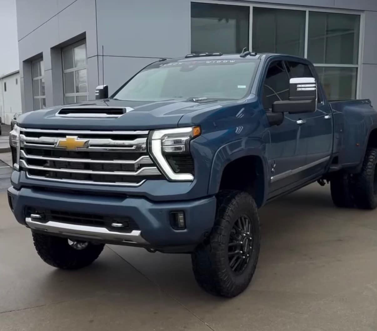 2026 CHEVROLET Silverado HD