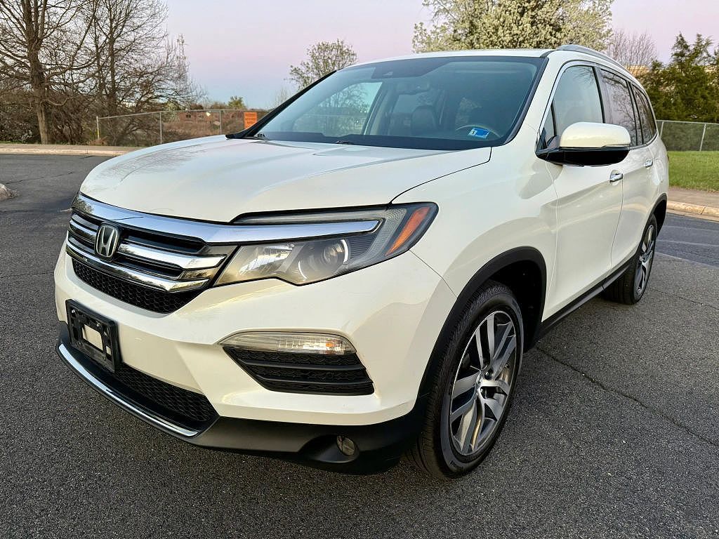 2017 HONDA Pilot