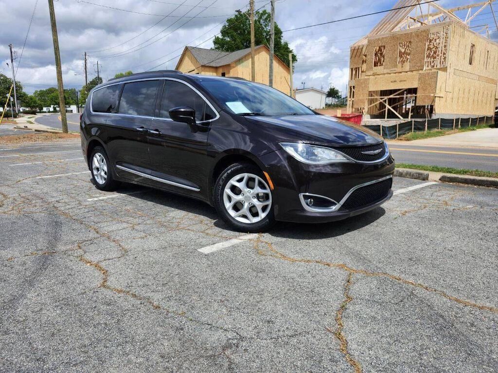 2017 CHRYSLER Pacifica