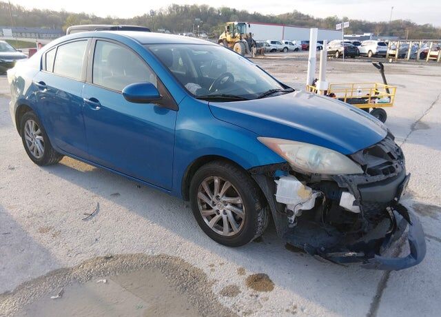 2012 MAZDA Mazda3