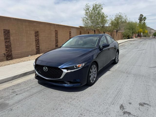 2021 MAZDA Mazda3