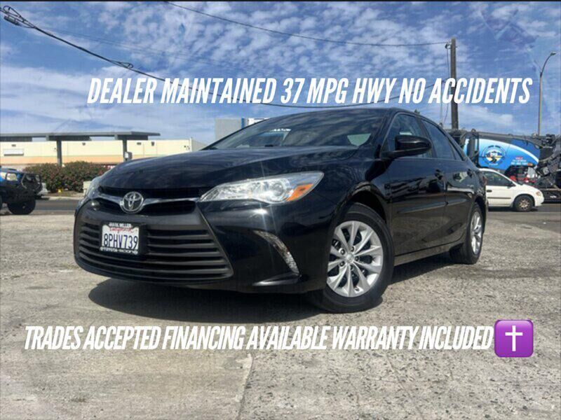 2016 TOYOTA Camry