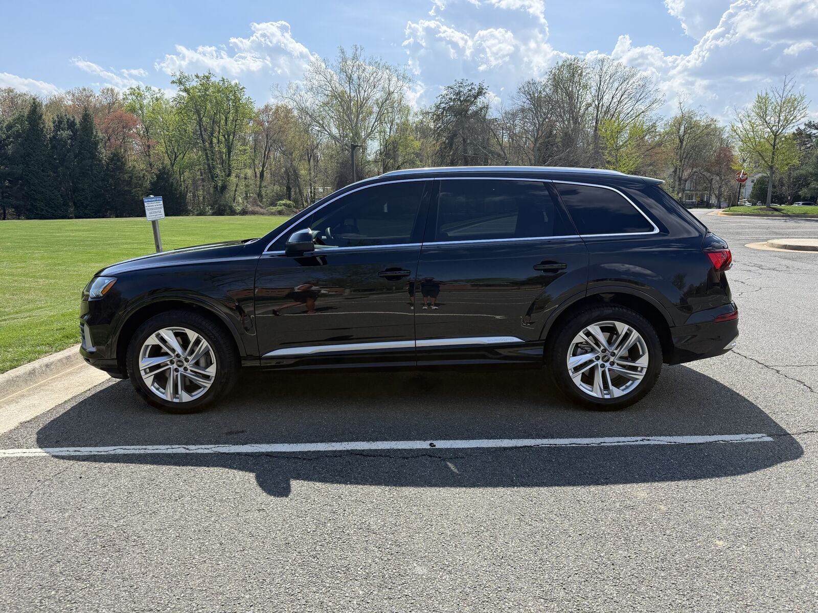 2023 AUDI Q7
