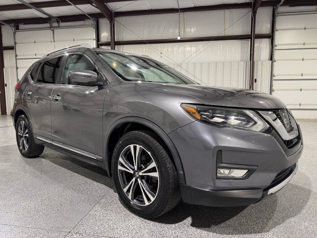 2017 NISSAN Rogue