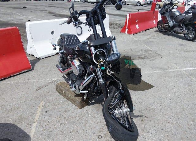 2013 HARLEY DAVIDSON FXDB / Dyna Street Bob