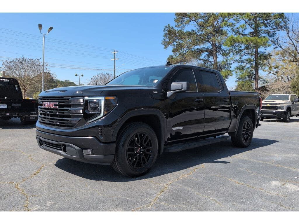 2023 GMC Sierra