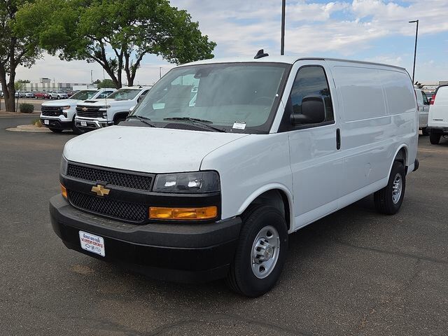 2025 CHEVROLET Express