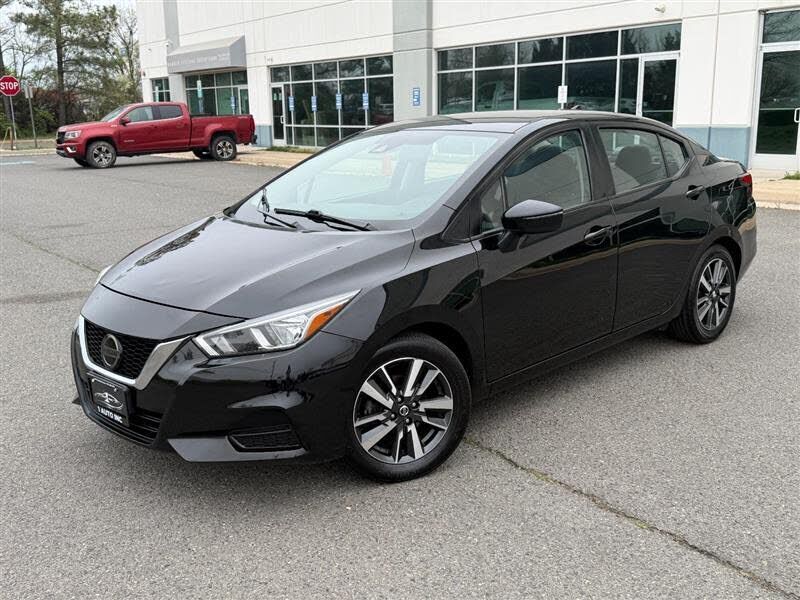 2021 NISSAN Versa