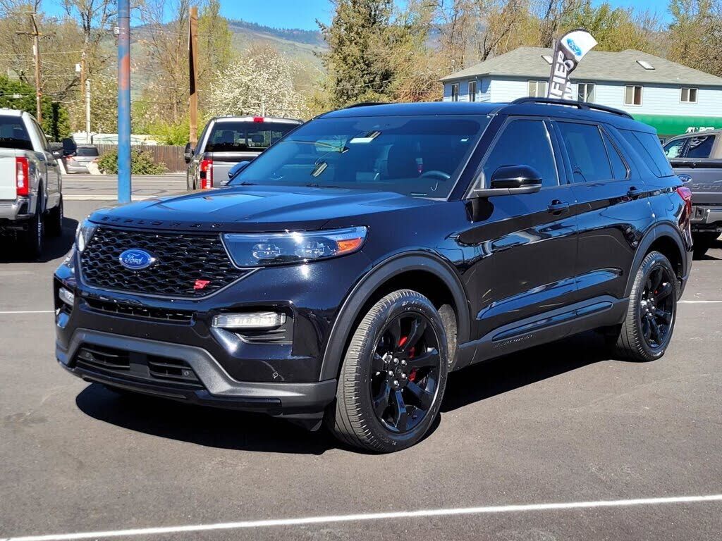 2023 FORD Explorer